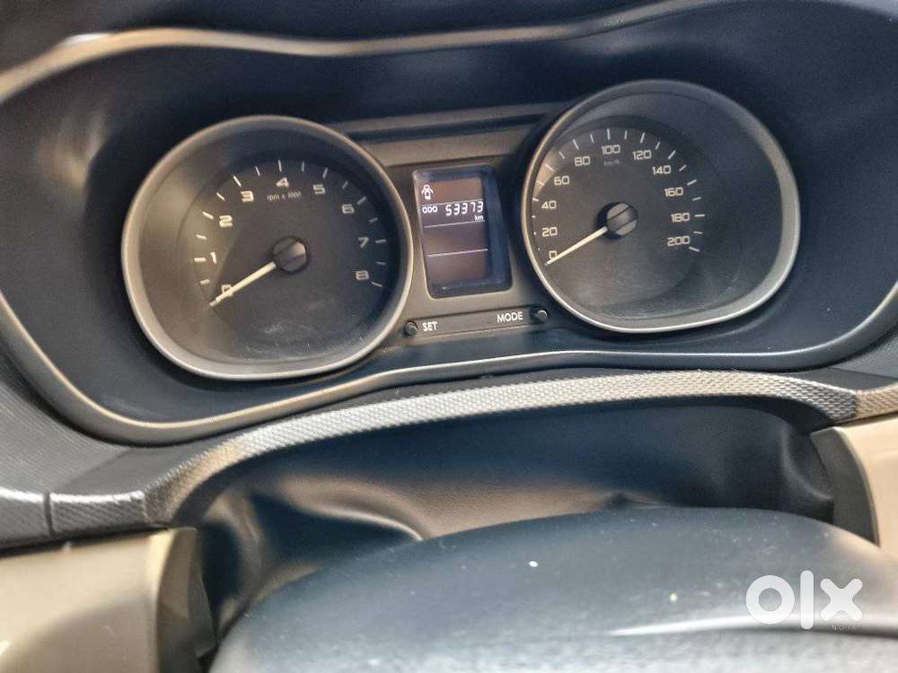 Tata Nexon, 2019, Petrol