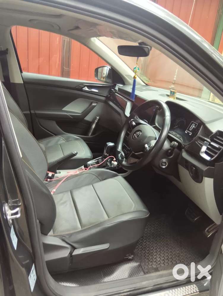 Skoda Kushaq Style 1.0l Tsi At, 2022, Petrol