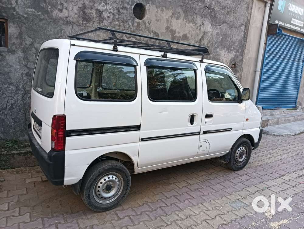 Maruti Suzuki Eeco 2023 Petrol Well Maintained