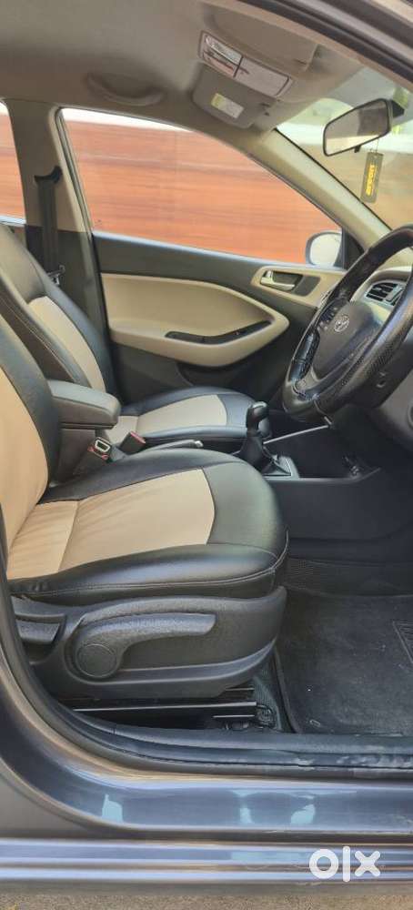 Hyundai Elite I20 Sportz (o) 1.2, 2020, Petrol