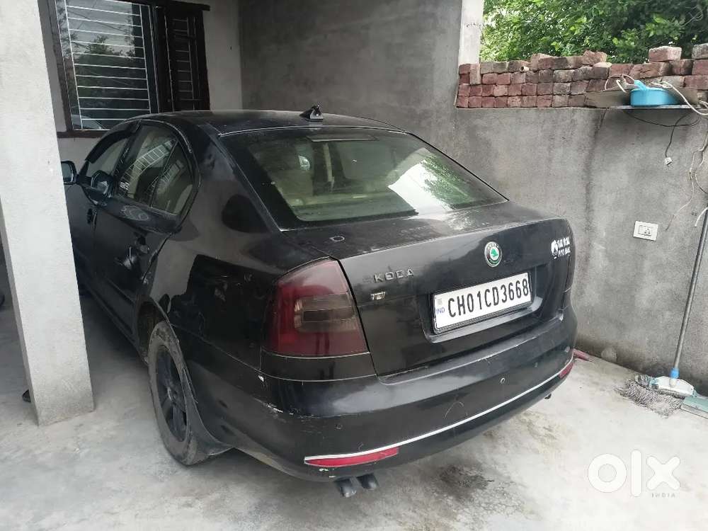 Skoda Laura 2013 Diesel 127000 Km Driven