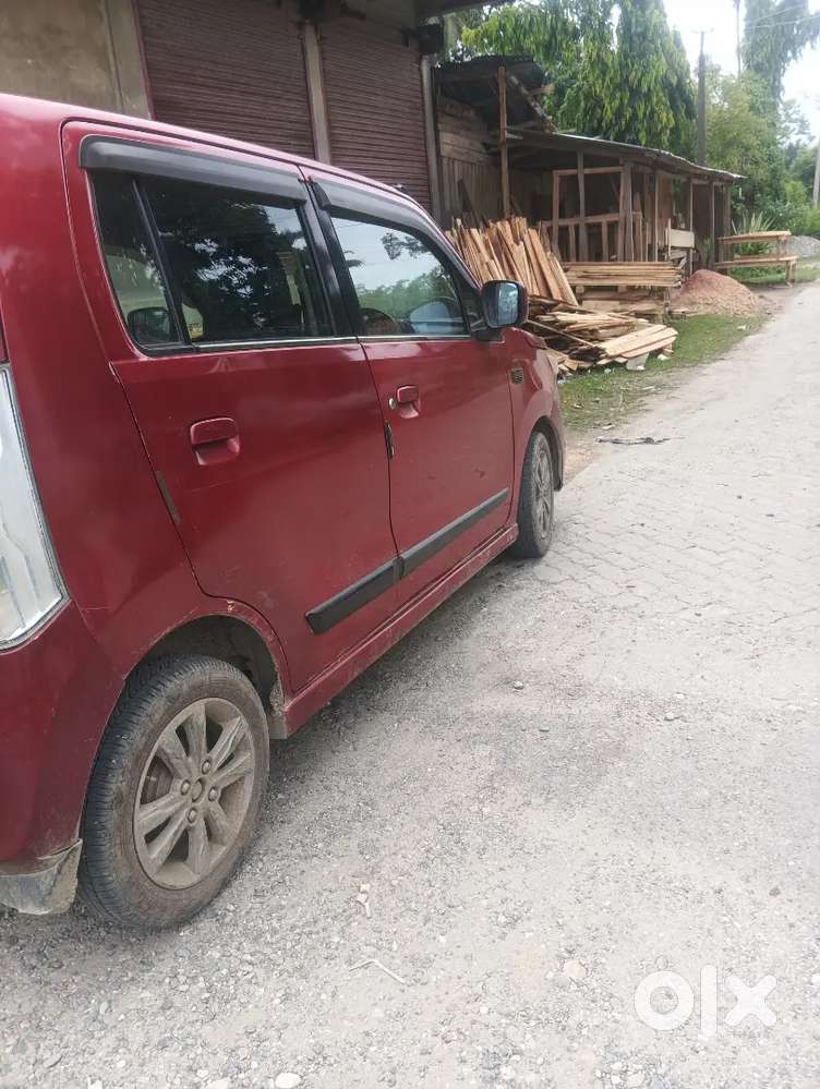 Sturdy Maruti Wagon R 2014 Vxi Plus