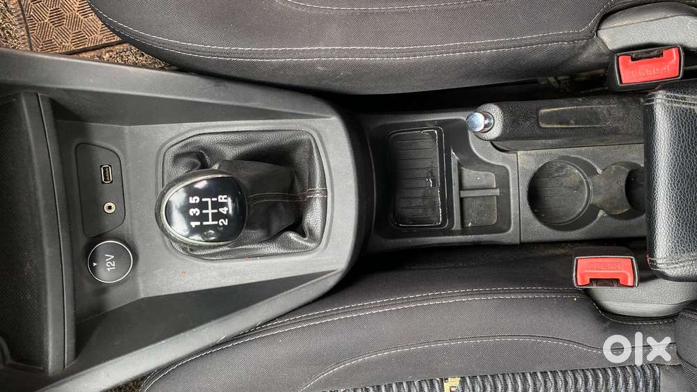 Ford Figo Petrol Titanium, 2019, Petrol
