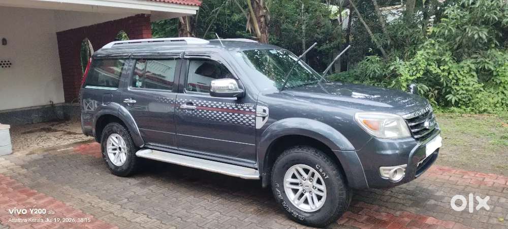 Ford Endeavour 2011 4x4 Automatic