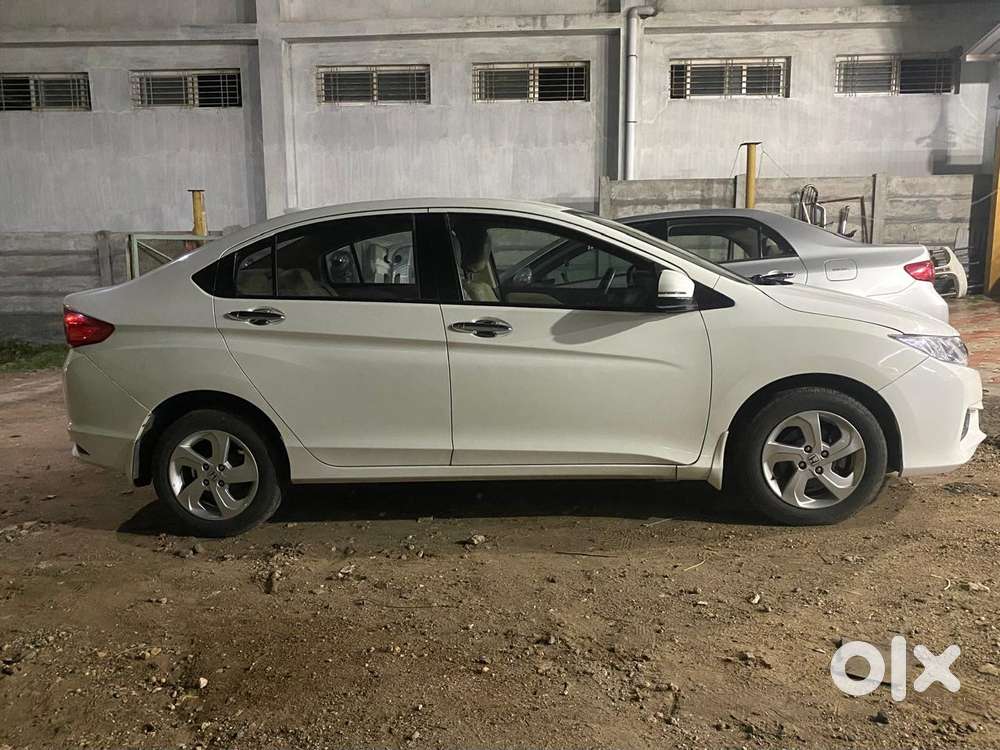 Honda City 2015-2017 I Vtec V, 2016, Petrol