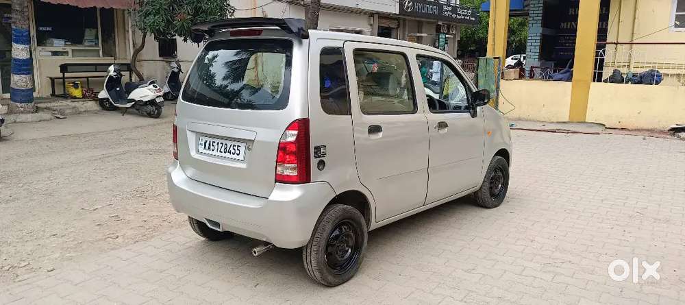 Maruti Suzuki Wagon R 1.0 2010