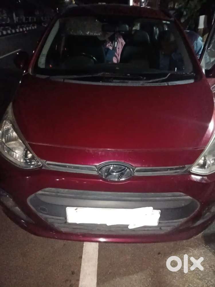 Hyundai Grand I10 2015 Petrol Well Maintained