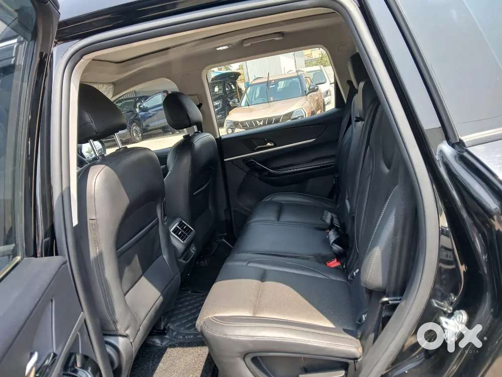 Mahindra Xuv700 2025 Diesel Manual