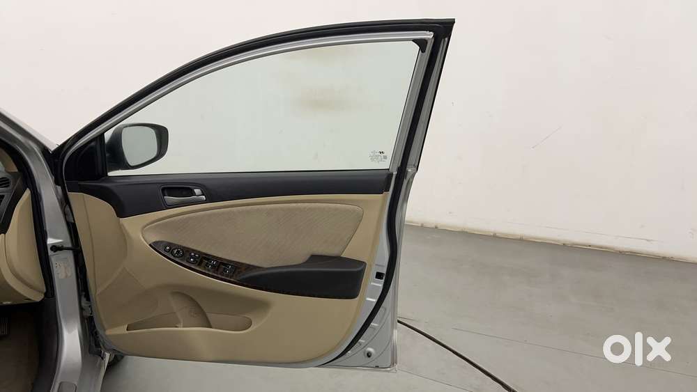 Hyundai Verna 1.6 Vtvt Sx, 2016, Petrol