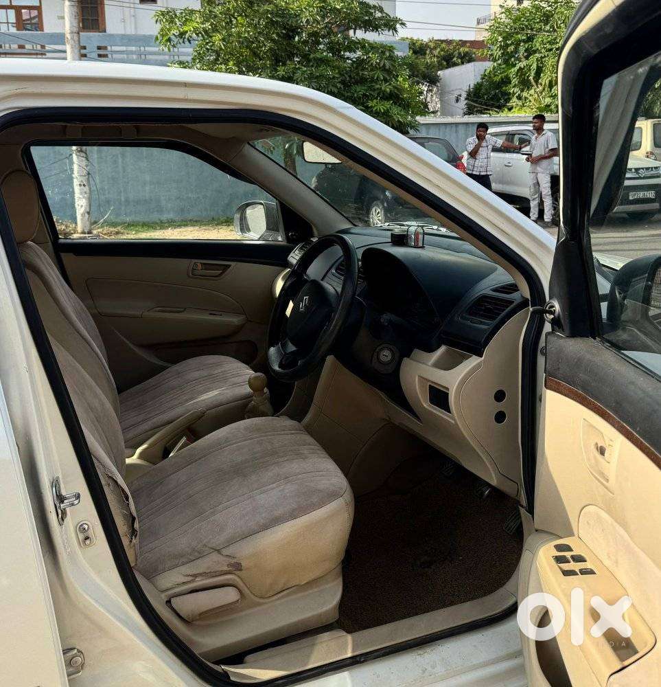 Maruti Suzuki Swift Dzire 1.3 Lxi, 2014, Petrol