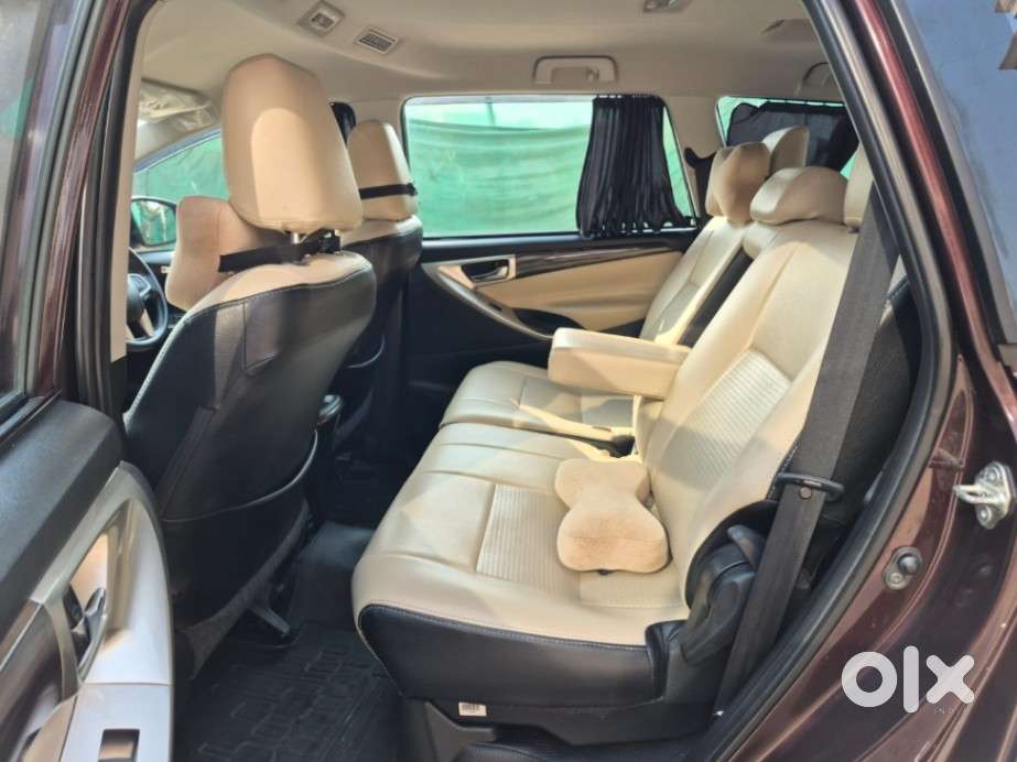 Toyota Innova Crysta [2020-ongoing] 2.7 Gx At 8 Str, 2022, Diesel