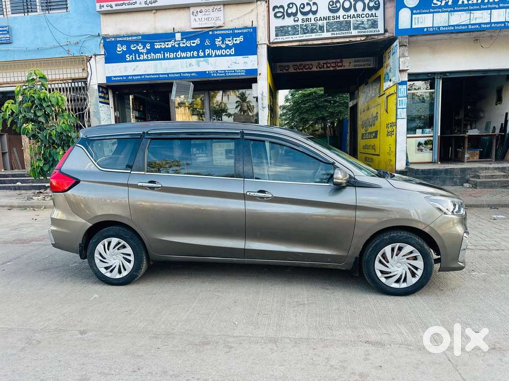 Maruti Suzuki Ertiga 1.5 Vxi, 2021