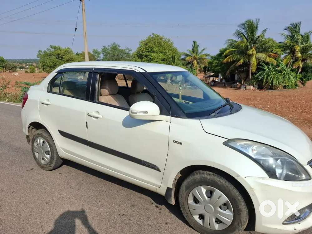 Maruti Suzuki Swift Dzire 2015 Diesel 94000 Km Driven