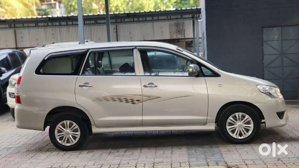 Toyota Innova 2.5 G (diesel) 7 Seater, 2012, Diesel