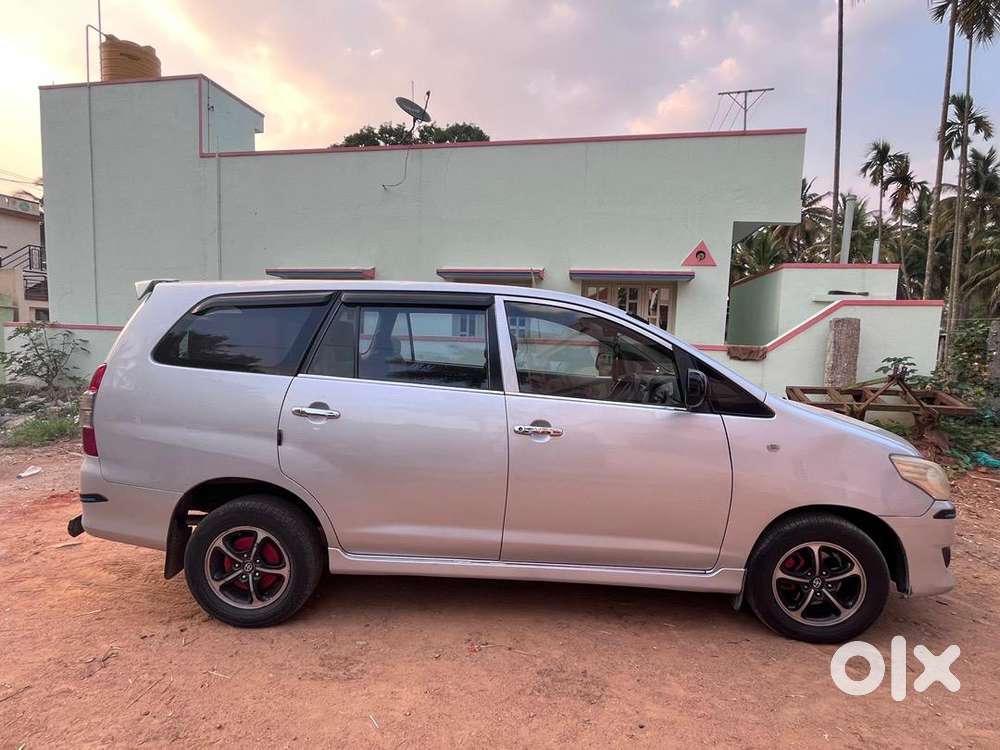 Toyota Innova 2007 Diesel Well Maintained