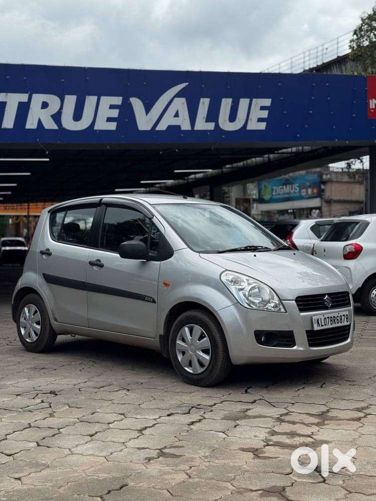 Maruti Suzuki Ritz Vxi, 2011, Petrol
