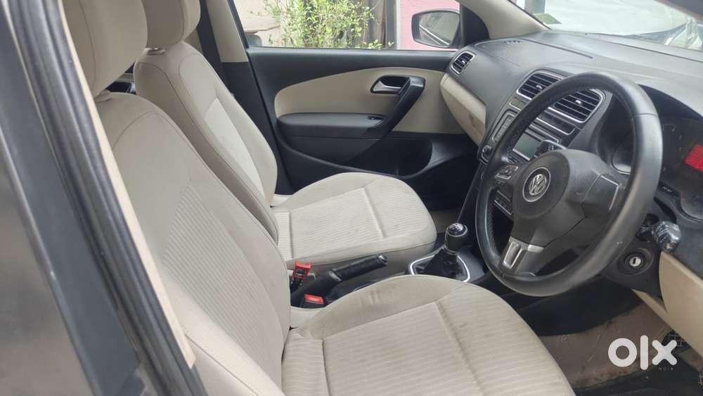 Volkswagen Polo Petrol Highline 1.2l, 2013, Petrol