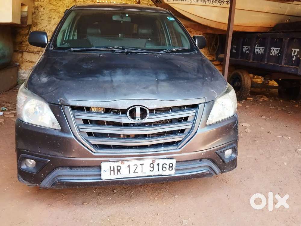 Toyota Innova 2012 Diesel Well Maintained