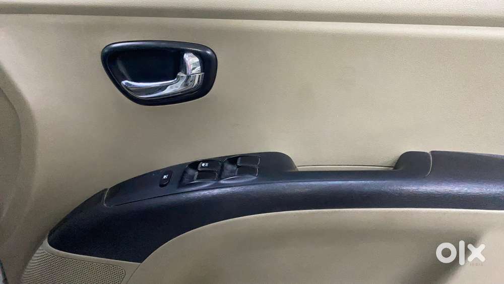 Hyundai I10 Sportz 1.1l, 2016, Petrol