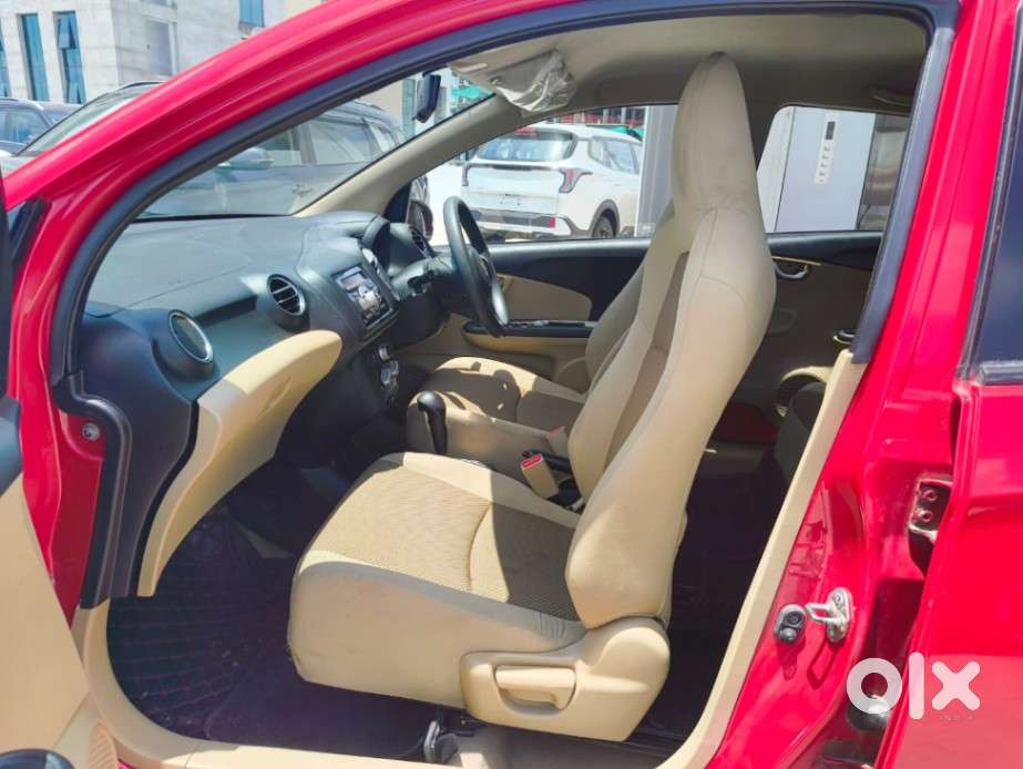 Honda Brio Vx Mt, 2015, Petrol