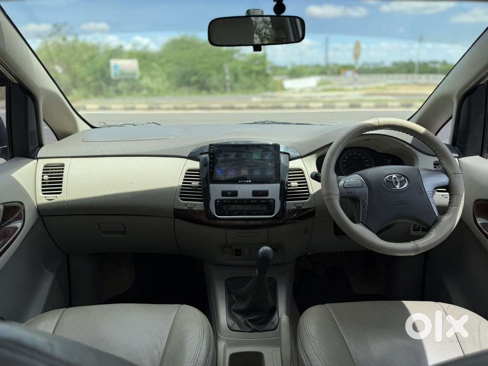Toyota Innova 2.5 Vx 7 Seater Bs Iv, 2013, Diesel