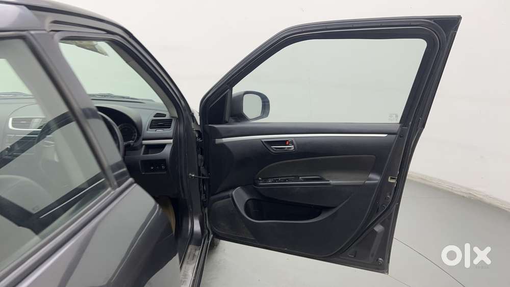 Maruti Suzuki Swift Vvt Vxi, 2015, Petrol