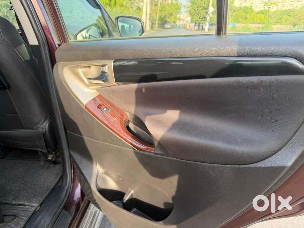 Toyota Innova Crysta 2022 Diesel Well Maintained