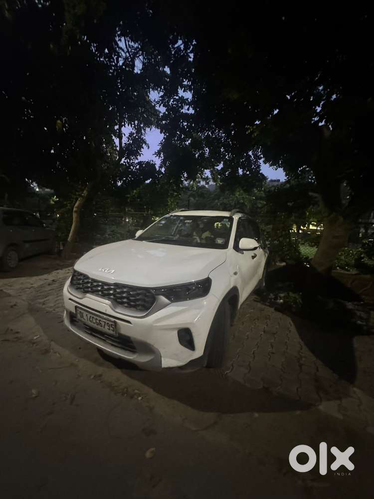 Kia Sonet Manual Petrol 2022
