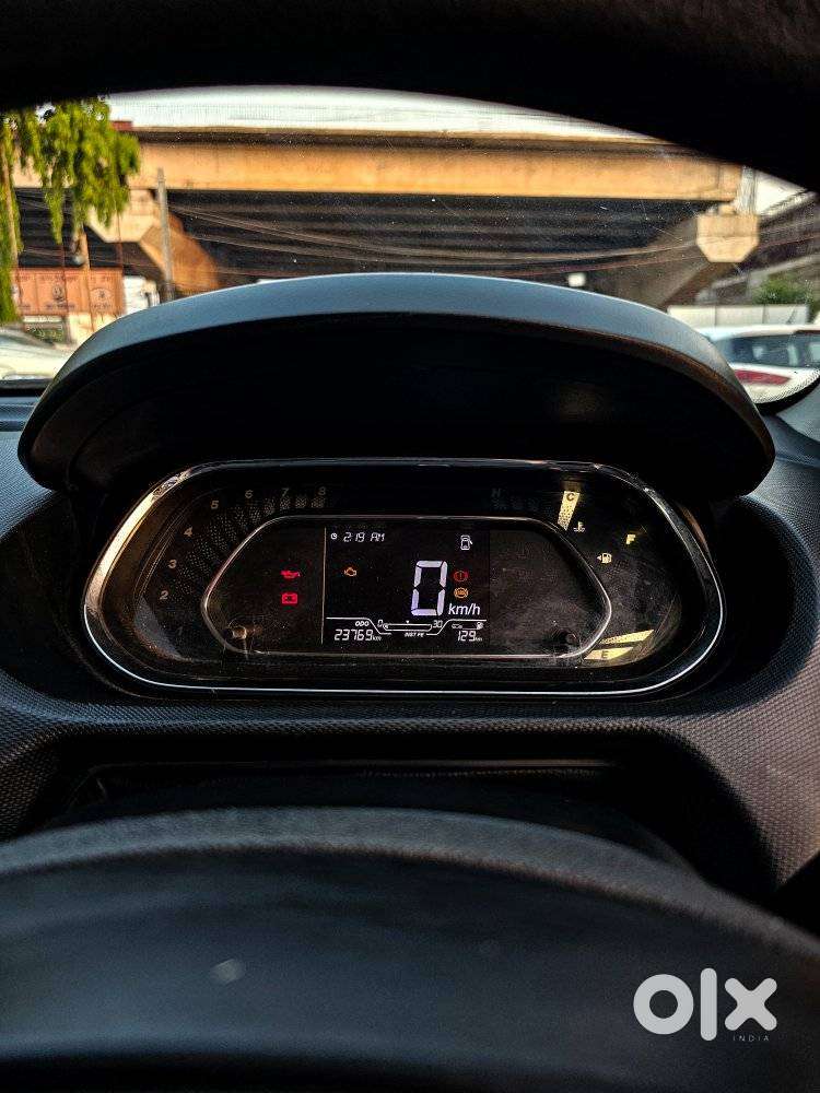 Tata Tiago Xza Plus Dual Tone, 2020, Petrol