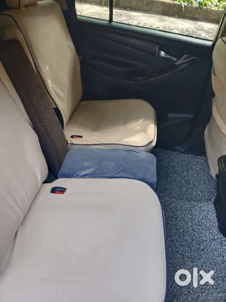 Toyota Innova Crysta 6+1 Alloy Wheel, New Tyres, Good Condition, New B