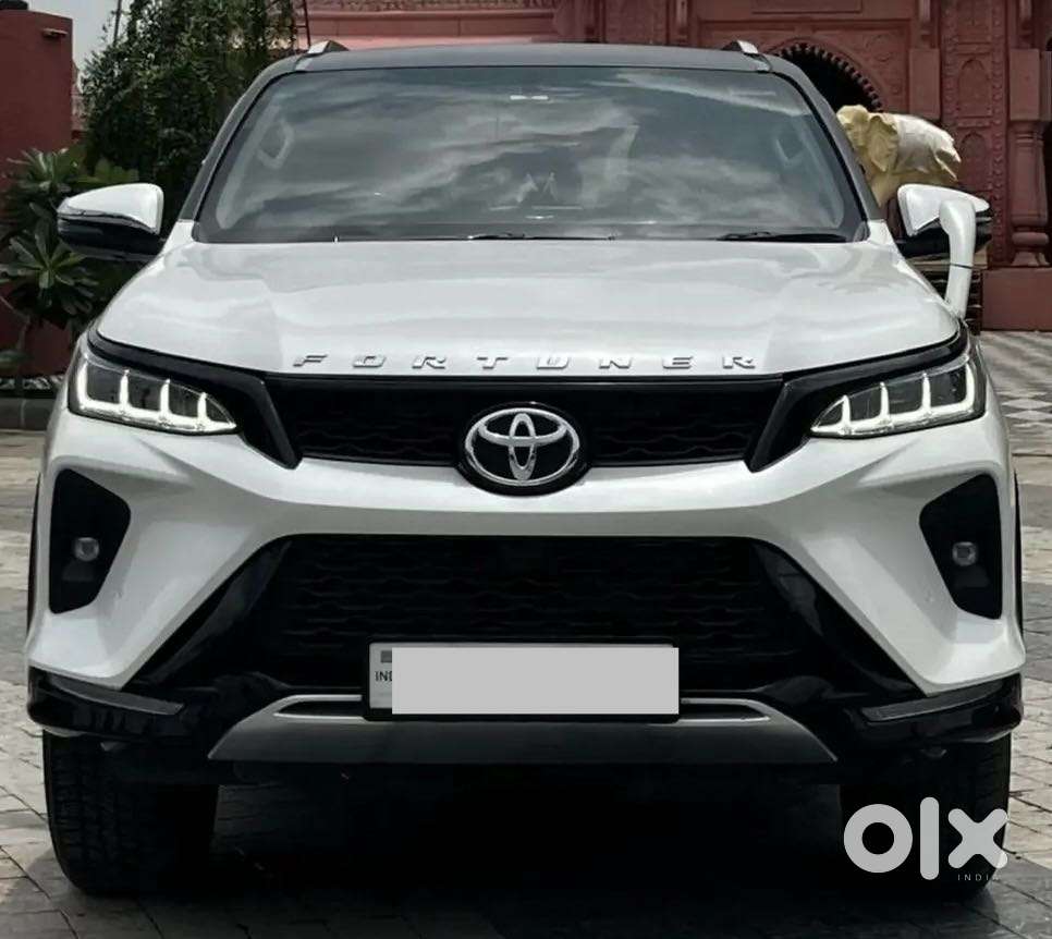 Toyota Fortuner Legender 4x2 At 2.8, 2025, Diesel