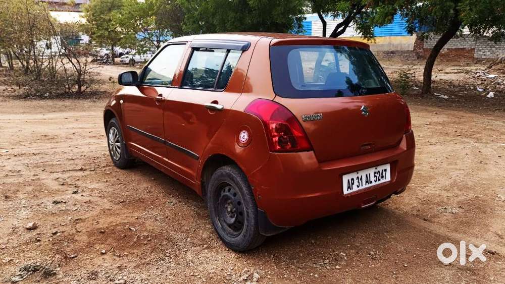 Maruti Suzuki Swift, 2005