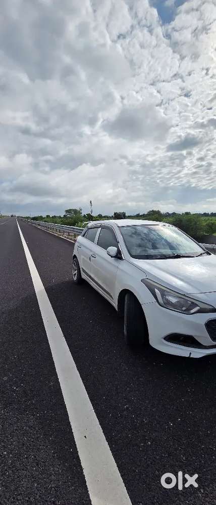 Hyundai Elite I20 Sportz 2015 Petrol Manual