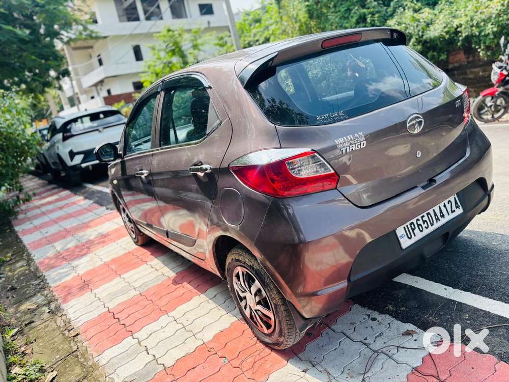 Tata Tiago 1.2 Revotron Xm, 2018, Petrol