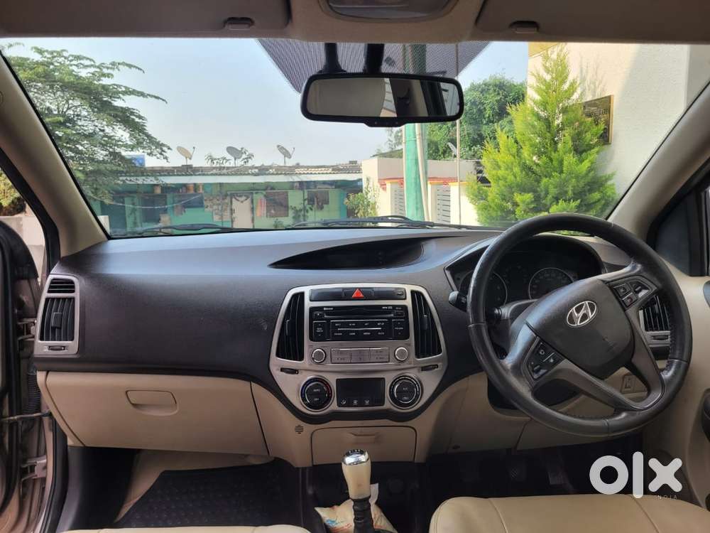 Hyundai I20 Sportz 1.4 Crdi 6 Speed Bs-iv, 2013, Diesel