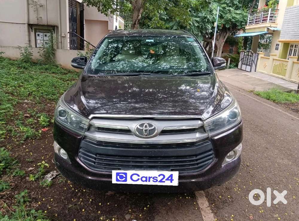 Toyota Innova Crysta 2017