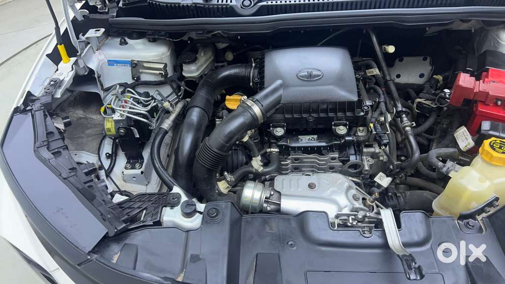 Tata Nexon Creative Plus S 1.2 Revotron Petrol 6 Amt, 2023, Petrol