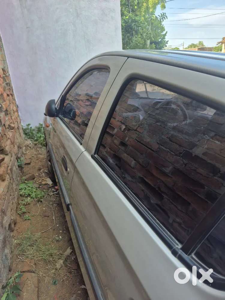Maruti Suzuki 800 2016