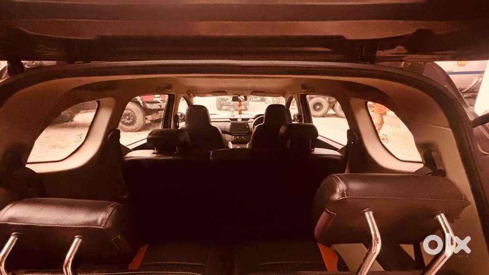 Renault Triber Rxt, 2021, Petrol