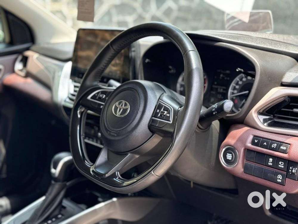 Toyota Urban Cruiser Taisor V 1.0 Petrol At, 2024, Petrol