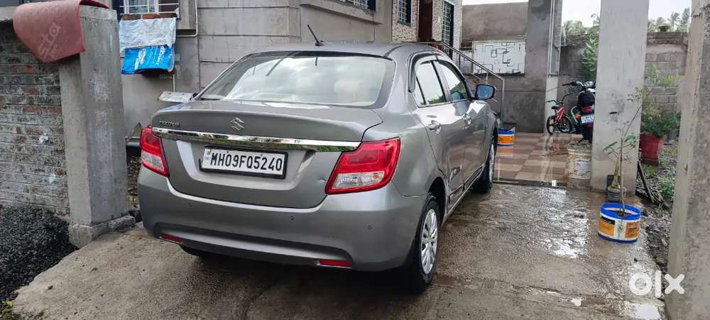 Maruti Suzuki Dzire 1.2 Vxi 2021