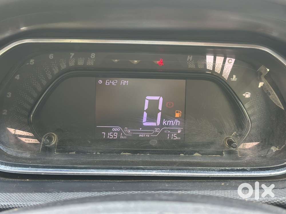 Tata Tiago Xe, 2020, Petrol
