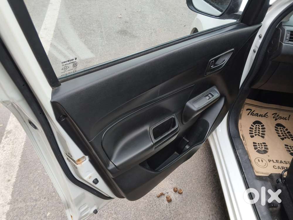 Maruti Suzuki Swift Lxi, 2018, Cng & Hybrids