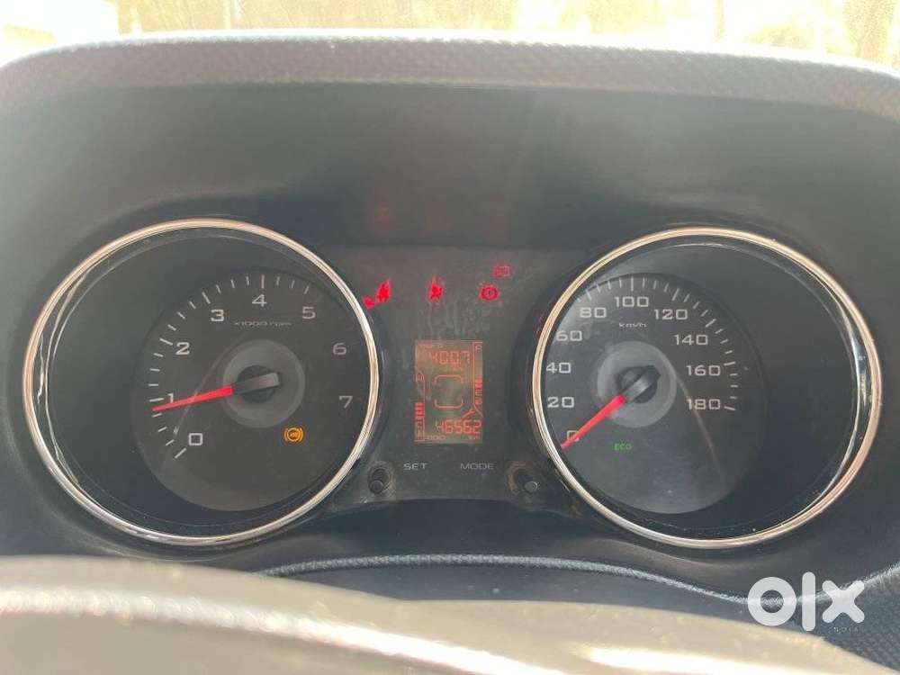 Mahindra Tuv 300 Mhawk100 T8, 2018, Diesel