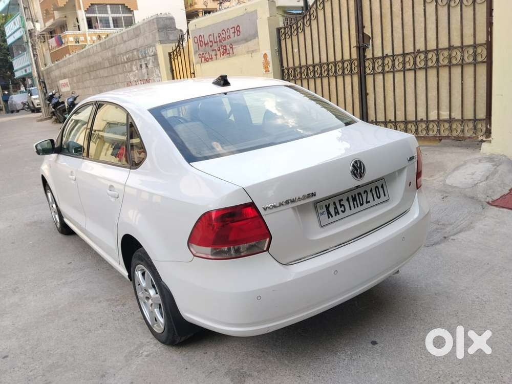 Volkswagen Vento 2012 petrol