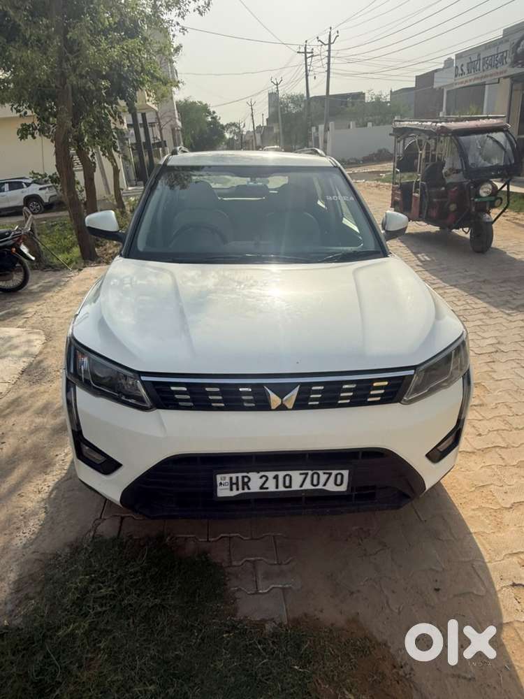 Mahindra Xuv300 Petrol 2022