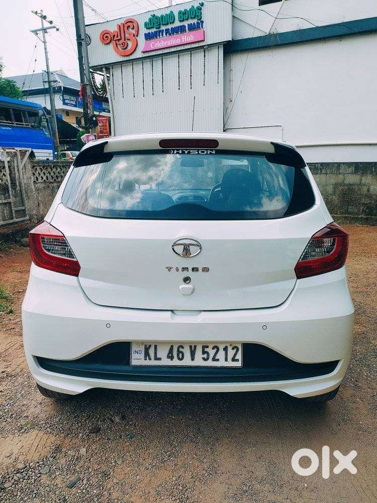 Tata Tiago 1.2 Revotron Xt, 2020, Petrol