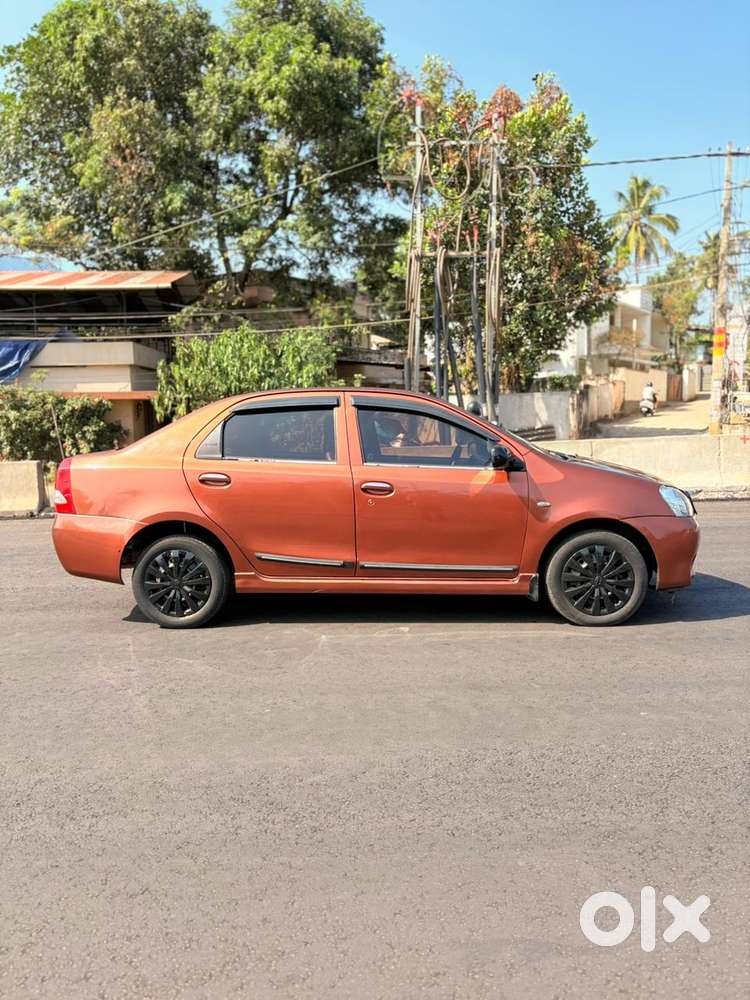 Toyota Etios Vx D, 2012, Petrol