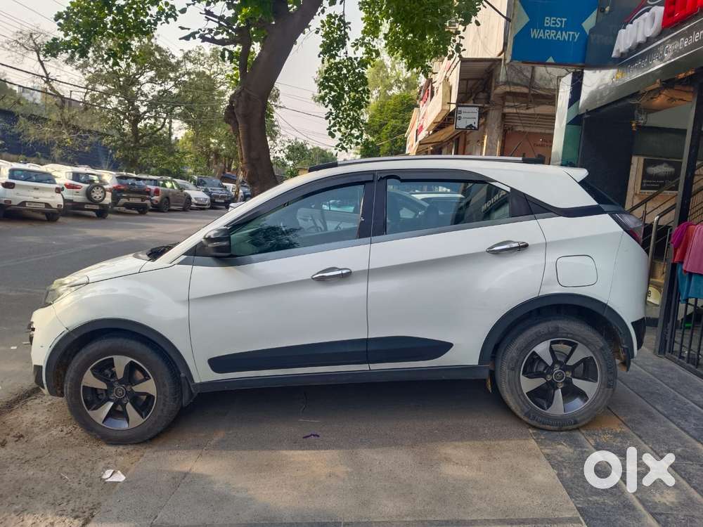 Tata Nexon 1.5 Revotorq Xma Plus (s) Amt, 2019, Diesel