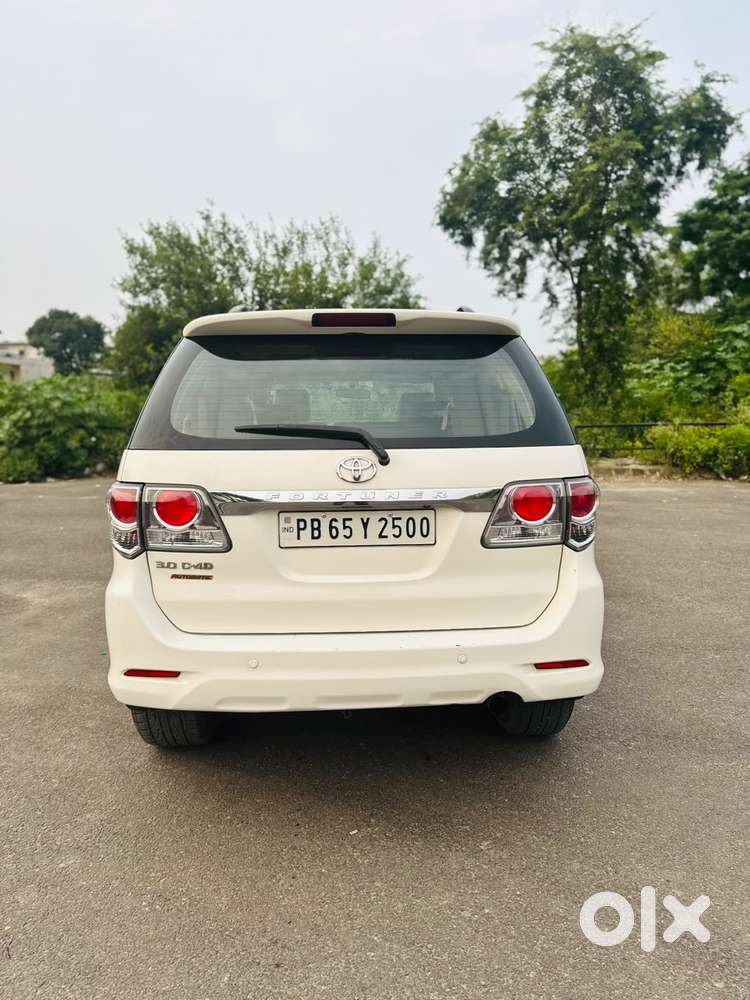 Toyota Fortuner 3.0 4x2 Automatic, 2013, Diesel
